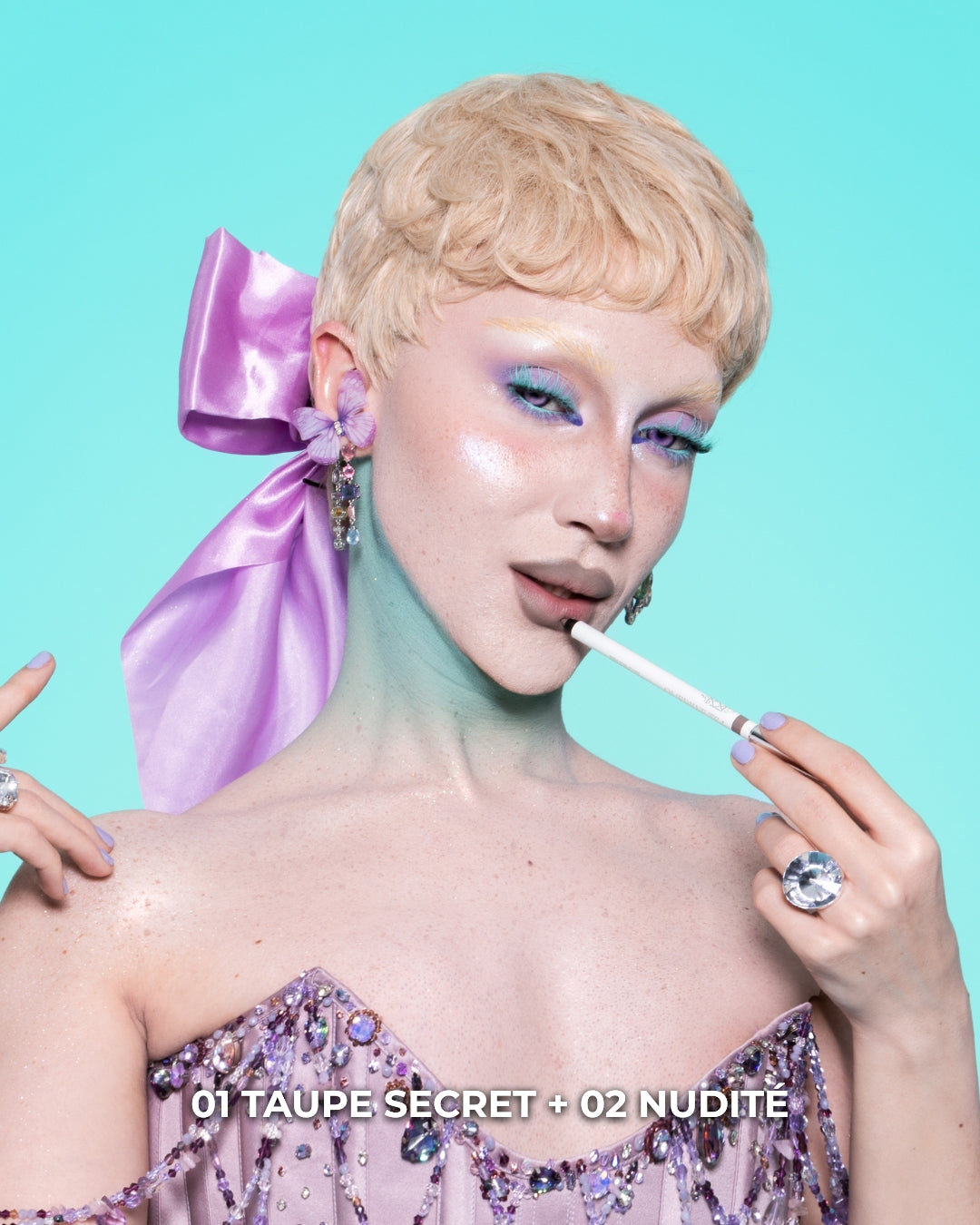 OVERLINE TEA LIP LINER
